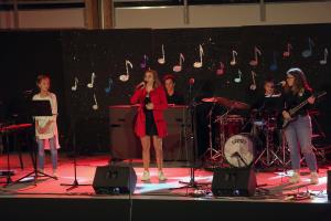 DOBRODELNI KONCERT ŽELJAM NAPROTI  OŠ RAKEK 23 FOTO LJUBO VUKELIČ